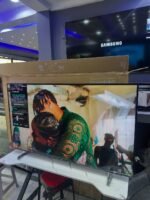 Samsung Slim Edition Series 8 — 55" Smart TV — Pre-Owned - Image 4