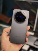 Vivo X300 – 12GB / 256GB (Used, Perfect Condition, Complete Set)