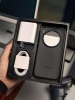 Vivo X300 – 12GB / 256GB (Used, Perfect Condition, Complete Set) - Image 3