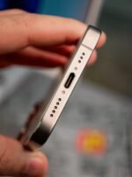 iPhone 15 Pro – 256GB Natural Titanium (Used, Excellent Condition, 🔋89%) - Image 4