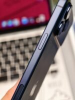 iPhone 17 Pro Max – 512GB (Used, Excellent Condition, 🔋100% – 59 Cycles, SIM + eSIM) - Image 7