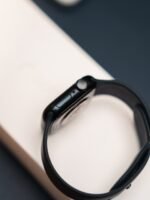 Apple Watch Series 8 – 41mm (Used, 🔋100%, Complete Set) - Image 3