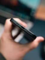 iPhone 15 – 256GB (Used, Perfect Condition, 🔋89%) - Image 3