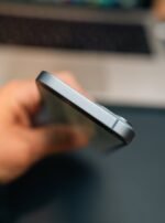 iPhone 14 – 128GB (Used, Good Condition, 🔋83%) - Image 6