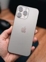 iPhone 16 Pro Max – 256GB Natural Titanium (Used, Perfect Condition, 🔋89%)