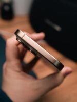 iPhone 16 Pro Max – 256GB (Used, Excellent Condition, 🔋91%) - Image 4