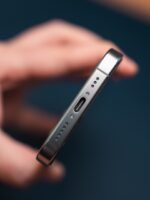 iPhone 16 Pro – 256GB (Used, Perfect Condition, 🔋92%) - Image 3