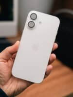 iPhone 17 – 256GB (eSIM + eSIM, Used, 🔋100%)