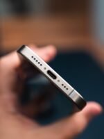 iPhone 15 Pro – 256GB (Used, Perfect Condition, 🔋85%) - Image 3