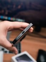 iPhone 16 Pro Max – 256GB (Used, Perfect Condition, 🔋100%, Complete Set) - Image 4