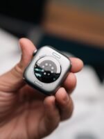 Apple Watch Series 11 – 42mm (Open Box, Complete Set) - Image 4