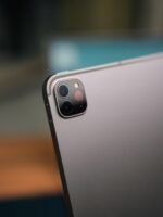 iPad Pro 12.9" (6th Gen) – M2, 256GB, WiFi + Cellular (Used, Perfect Condition) - Image 3