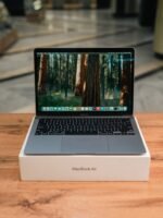 MacBook Air 13.3" M1 – 8GB / 256GB (Used, 🔋100%, Complete Set)