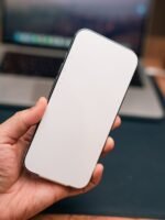 iPhone Air – 1TB Sky Blue (Open Box, 🔋100%) - Image 4