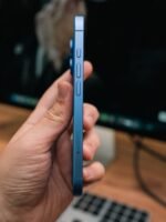 iPhone 16 – 128GB (Used, Perfect Condition, 🔋100%, Complete Set) - Image 4