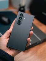 Samsung Galaxy Z Fold 7 – 256GB (Open Box, SIM + eSIM) - Image 3