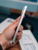 iPhone 17 Pro Max – 256GB (SIM + eSIM, Used, Perfect Condition, 🔋100%) - Image 2